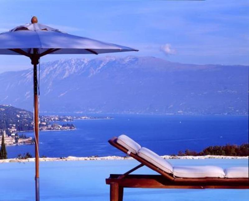 Villa Arcadio Сало Екстер'єр фото